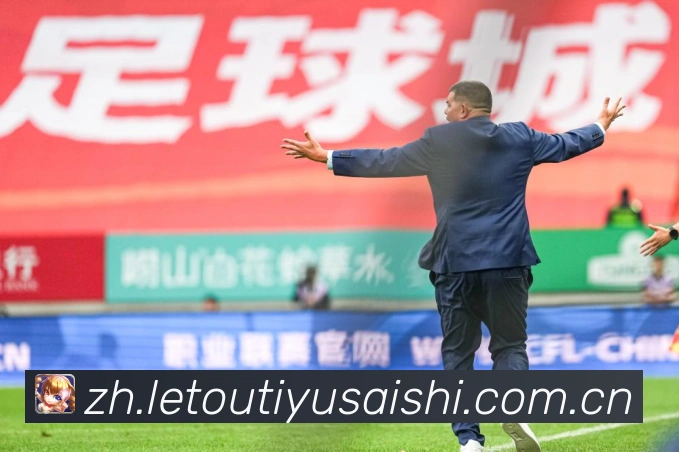 哈维引领现代足球风格变革与战术智慧探索数据研判-深度解析 哈维引领现代足球风格变革与战术智慧探索数据研判-深度解析